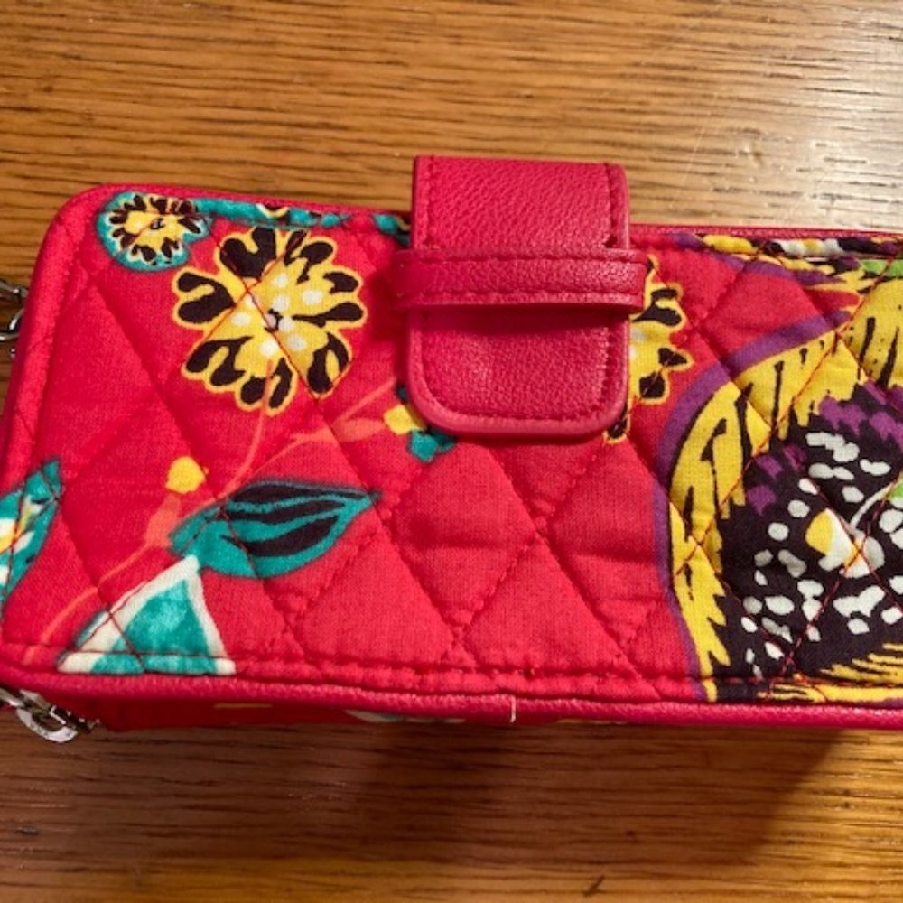 Vera Bradley RFID Smartphone Wristlet - Rumba